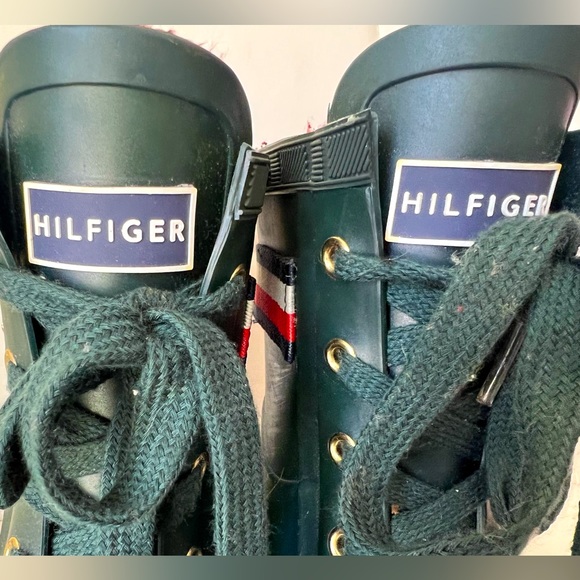 Tommy Hilfiger green rain boots. Size 8. In good condition. - Picture 3 of 6